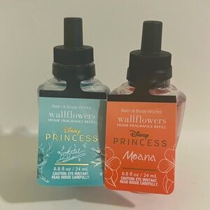 Bath and Body Works -Ariel and Moana Disney Princess Wallflower Refills